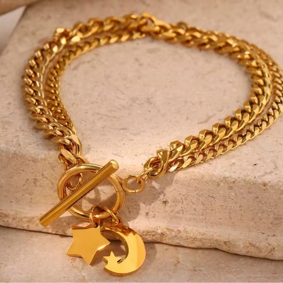 Gold Star Moon Charm Bracelet 8” - Picture 4 of 4